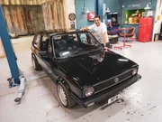 Elvis posing with golf.