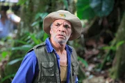 Paul Barber (Captain Jack).