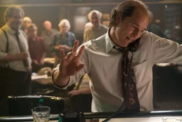 Gold &ndash; Die Gier hat eine Farbe Fischt mit allen MItteln nach Investoren: Matthew McConaughey als Kenny Wells (vorne)  Copyright: SRF/BBP Gold, LLC / Lewis Jacobs
