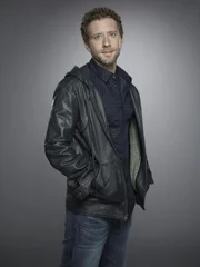 Jack Hodgins (T.J. Thyne)
