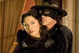 Zorres f&uuml;r Zorro (Antonio Banderas, r.)! Seiner temperamentvollen Ehefrau Elena (Catherine Zeta-Jones, l.) passt es &uuml;berhaupt nicht, dass Zorro wieder seinen Degen z&uuml;ckt. Hatte Don Alejandro doch einst einen Schwur getan, sich aus allen K&auml;mpfen herauszuhalten ...