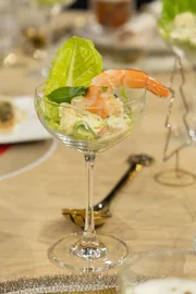 Tagesmotto "Weihnachts-B&uuml;ffet": Garnelen-Cocktail mit Curry und Clementine von Cornelia Poletto