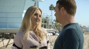 Anna Kolcheck (Bar Paly, l.); G. Callen (Chris O'Donnell, r.)