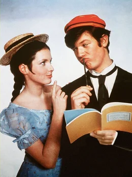 rbb Fernsehen LUDWIG AUF FREIERSF&Uuml;SSEN, Deutschland 1969, Regie Franz Seitz, am Montag (28.05.12) um 16:10 Uhr. Die kesse Berlinerin Lilly Klausing (Kristina Nel) und der Abiturient Ludwig (Hansi Kraus) sind sehr angetan voneinander.
