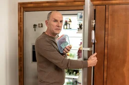 Heimliche Ausnahme: Martin (G&ouml;tz Schubert) kann nicht ohne Fleisch.