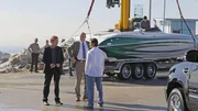 Ein Mann namens Henry Duncan wurde mit einem Motorboot überfahren. Haben Horatio (David Caruso, li.) und Det. Tripp (Rex Linn, Mi.) mit Dylan Perez (Diego Serrano) einen ersten Verdächtigen? Ein Mann namens Henry Duncan wurde mit einem Motorboot überfahren. Haben Horatio (David Caruso, li.) und Det. Tripp (Rex Linn, Mi.) mit Dylan Perez (Diego Serrano) einen ersten Verdächtigen?