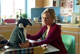 Johanna (Eva Hassmann) denkt wehm&uuml;tig an ihre Tochter Luzie.