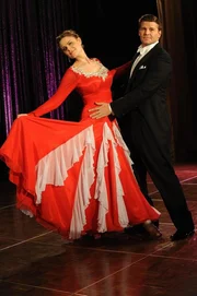 Temperance Brennan (Emily Deschanel, l.); Seeley Booth (David Boreanaz, r.)