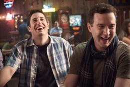 Jason Biggs (Jim Levenstein), Eddie Kaye Thomas (Finch).