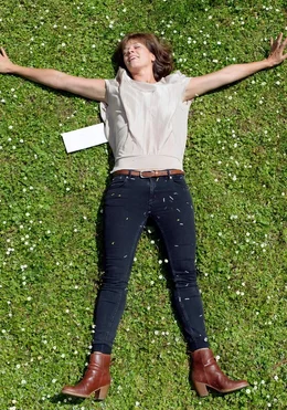 Kati (Jessica Schwarz) bekommt die Gelegenheit, alles anders zu machen.