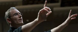 Steve Jobs (Michael Fassbender)