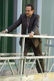 Tony Shalhoub (Adrian Monk).