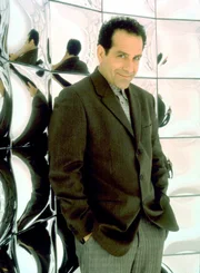 Adrian Monk (Tony Shalhoub)