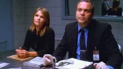 Eine Nonne ist ermordet aufgefunden worden. Detective Goren (Vincent D'Onofrio) und Detective Eames (Kathryn Erbe) ermitteln. Eine Nonne ist ermordet aufgefunden worden. Detective Goren (Vincent D'Onofrio) und Detective Eames (Kathryn Erbe) ermitteln.