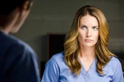 Jolene Anderson (Dr. Grace Molyneux). Jolene Anderson (Dr. Grace Molyneux).