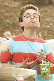 Adam Goldberg (Sean Giambrone)