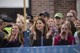 Carol Saunders (Michelle Monaghan, M.)