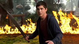 Percy Jackson (Logan Lerman) muss das Goldene Vlies finden.