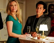 Dr. Alex Park (Will Yun Lee), Dr. Morgan Reznick (Fiona Gubelmann)