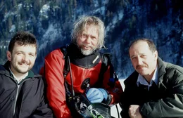 (v.li.): Hr. Pointinger, Erich Pr&ouml;ll, Albrecht Syen am Toplitzsee.