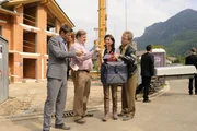 Die Rosenheimer Kollegen (v.li.: Igor Jeftic, Michael A. Grimm, Petra Einhoff, Max M&uuml;ller) ermitteln auf der Baustelle.