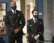 Boris Kodjoe (Robert Sullivan), Jaina Lee Ortiz (Andy Herrera).