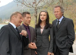 Anleger Berner (Fritz von Friedl), Kurt Groth (Udo Schenk), Sarah (Henriette Richter-R&ouml;hl), Anleger Kant (Hartmut Becker).
