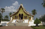 Wat Mai ist einer der größten und meistfotografierten Tempel in Laos. Wat Mai ist einer der größten und meistfotografierten Tempel in Laos.