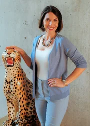 Eva-Maria Reichert als Sophia Angerer. Eva-Maria Reichert als Sophia Angerer.