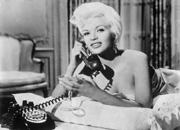 Rita Marlowe (Jayne Mansfield)