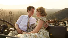 Robin Cavendish (Andrew Garfield) verliebt sich in die sch&ouml;ne Diane (Claire Foy).