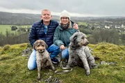 Auf und davon Staffel 17 Folge 5 Thomas Neyerlin und Sibylle Luisi mit ihren Hunden wandern sie nach Frankreich aus.