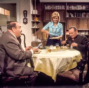 Fritz Eckhardt (Oswald Huber), Elfriede Ott (Resi Huber), Fritz Muliar (Herr Waczek).