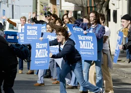 Die ersten Aktionen im Kampf um ein &ouml;ffentliches Amt f&uuml;r Harvey Milk.