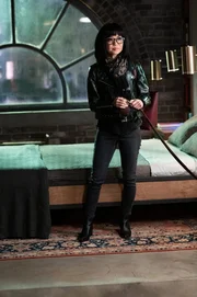 Dr. Edrisa Tanaka (Keiko Agena)