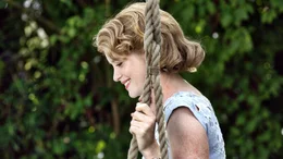 Diane (Claire Foy) findet ihr Gl&uuml;ck.