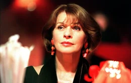 Senta Berger (Teresa).