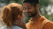 Evie (Eleanor Tomlinson) und Pete (Alfred Enoch) Evie (Eleanor Tomlinson) und Pete (Alfred Enoch)