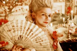 Marie Antoinette (Kirsten Dunst)
