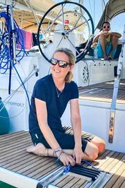 Silvia Frey: Mit ihrem Forschungsprojekt im Meer vor der S&uuml;dostk&uuml;ste Siziliens sammelt sie Daten &uuml;ber Wale, Delfine, Meeresschildkr&ouml;ten und Grossfische