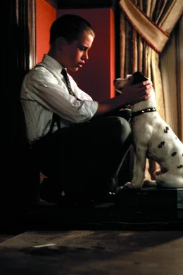Sein einziger Freund ist ein Hund: der reiche Junge Richie Rich (Macaulay Culkin) ...