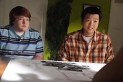 Trent (Trevor Larcom, l.); Eddie Huang (Hudson Yang, r.)