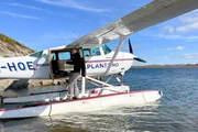 Buschflieger - Abenteuer am Himmel Europa Daniel Boden, Wasserflugzeug-Pilot in Norwegen, liefert eilige Sendungen aus.