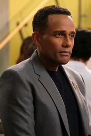 Dr. Marcus Andrews (Hill Harper)