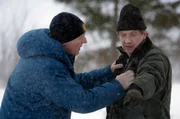 Wisting (Sven Nordin) mit seinem Ex-Kollegen Frank (Gard B. Eidsvold), der auf eigene Faust den Killer jagt. Wisting (Sven Nordin) mit seinem Ex-Kollegen Frank (Gard B. Eidsvold), der auf eigene Faust den Killer jagt.