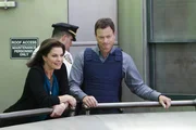 Ein schwieriger Fall f&uuml;r das Team um Det. Jo Danville (Sela Ward) und Det. Mac Taylor (Gary Sinise). Die Umst&auml;nde des Todes des Opfers zeichnen ein sehr widerspr&uuml;chliches Bild dar.