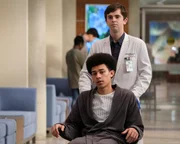 In the back: Dr. Shaun Murphy (Freddie Highmore)
