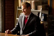 Hat Senator William H. Bracken (Jack Coleman) etwas mit dem Tod von Melanie Rogers zu tun? Hat Senator William H. Bracken (Jack Coleman) etwas mit dem Tod von Melanie Rogers zu tun?