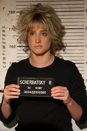 Bei den Recherchen in Robins (Cobie Smulders) Vergangenheit macht Barney so einige Entdeckungen ...