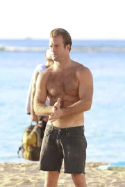 Alarm im Pazifik: Danny (Scott Caan) ... Alarm im Pazifik: Danny (Scott Caan) ...